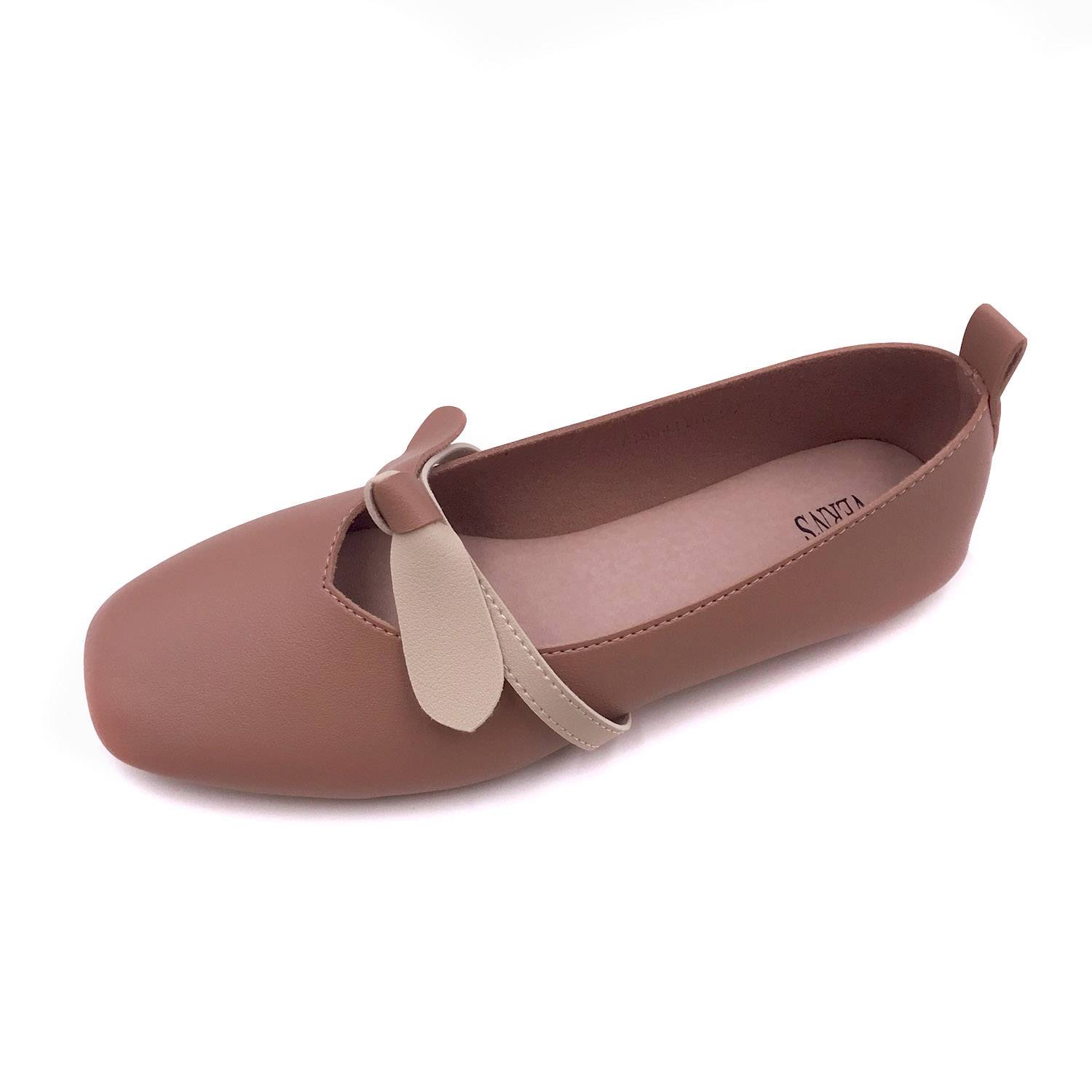 soft flat pumps